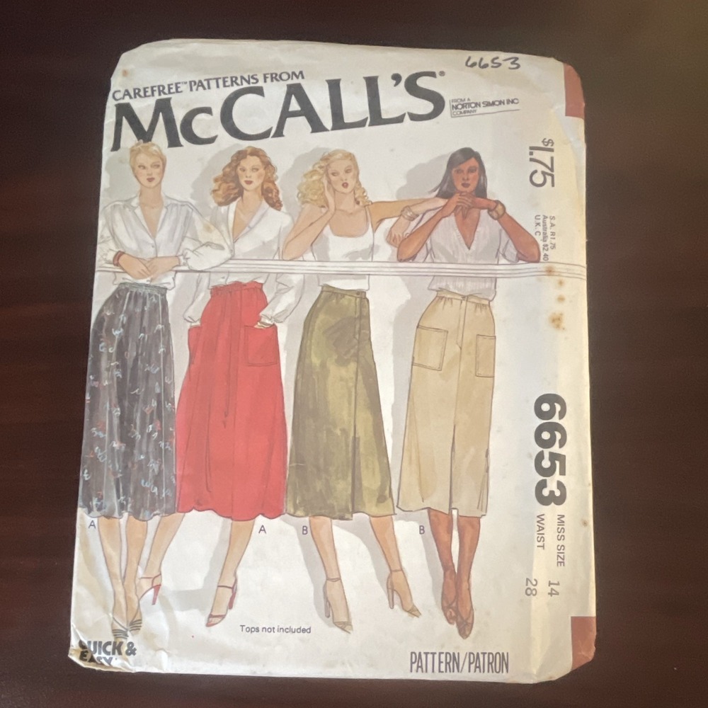 McCalls Carefree Patterns 6653 Vintage Womens Skirt Sewing Pattern Size 14